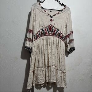 Bohemian Cream Dress size L with Red and Black Embroidery : Box I: